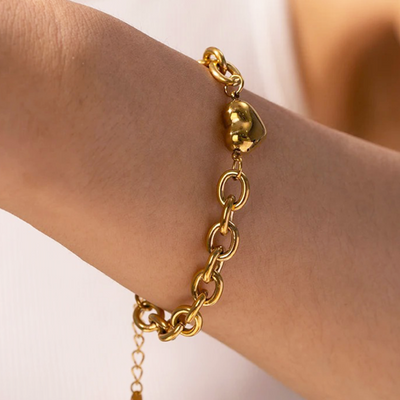 Adjustable Gold Heart Link Bracelet Women