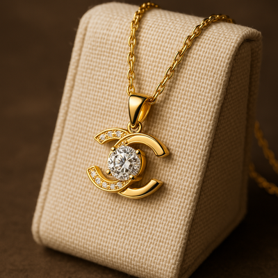 Classic Diamond Gold Necklace